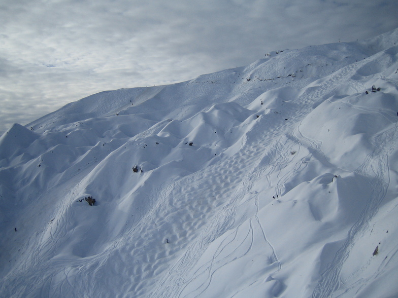 out of the dark, La Plagne