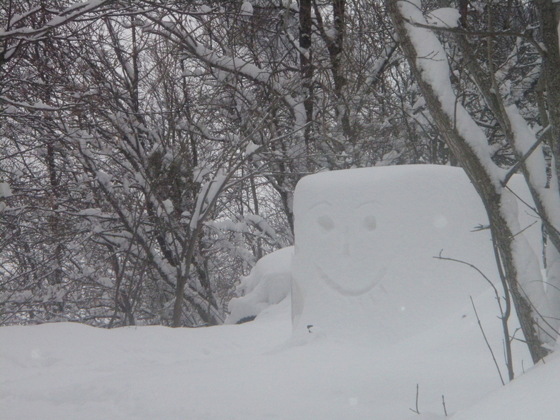 Snow makes people happy!, Courchevel