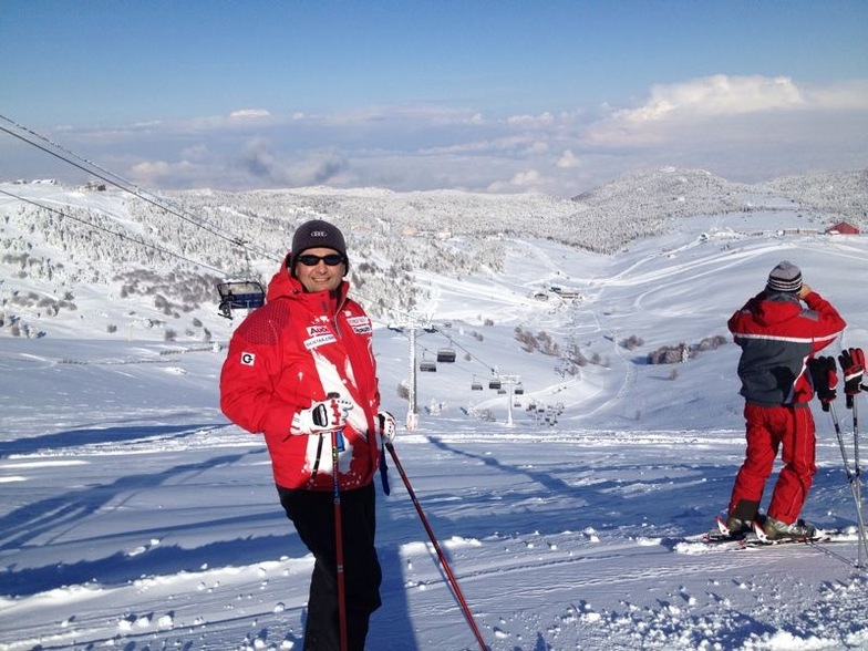 Gurhan Kayahan at the top of Kusaklıkaya, Uludağ