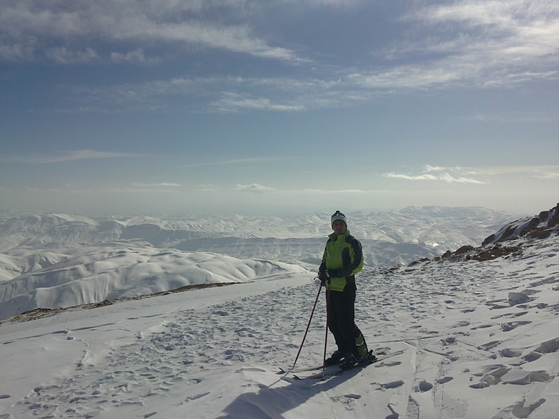 Pooladkaf Ski Resort