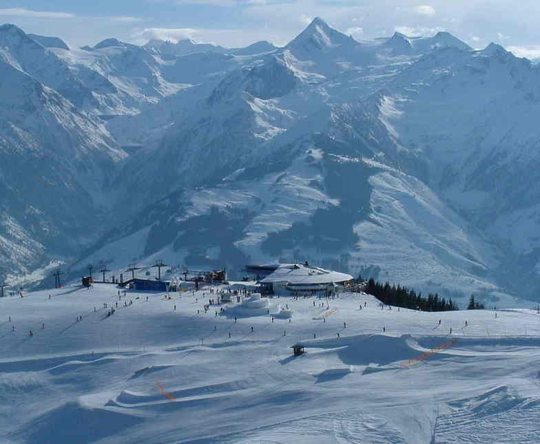 The Kitsteinhorn glacier from the top of the Schmittenhoe, Zell am See