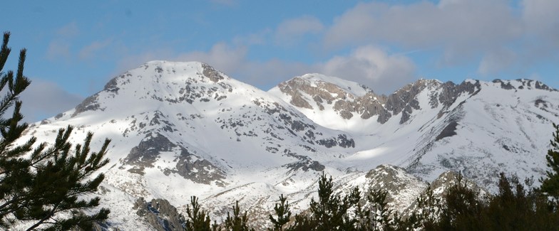 Mampodres desde el Pico del Aguila, San-Isidro