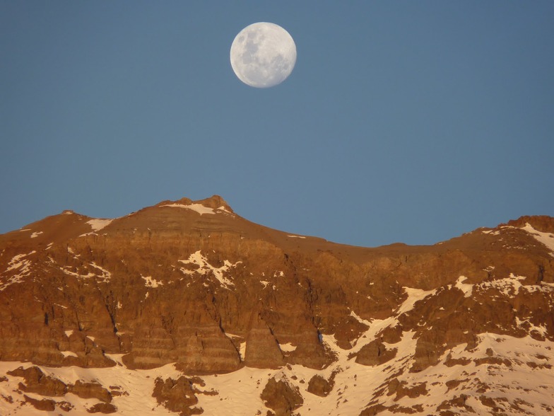 Spring Moon, Valle Nevado