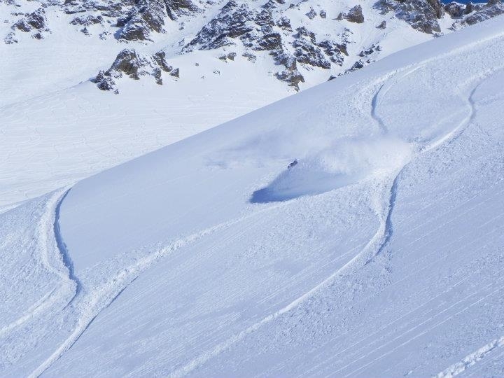 zarpeti  martes, Las Leñas