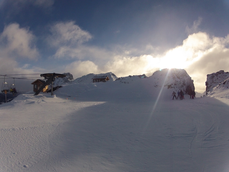 LA BRECHA, Cerro Castor