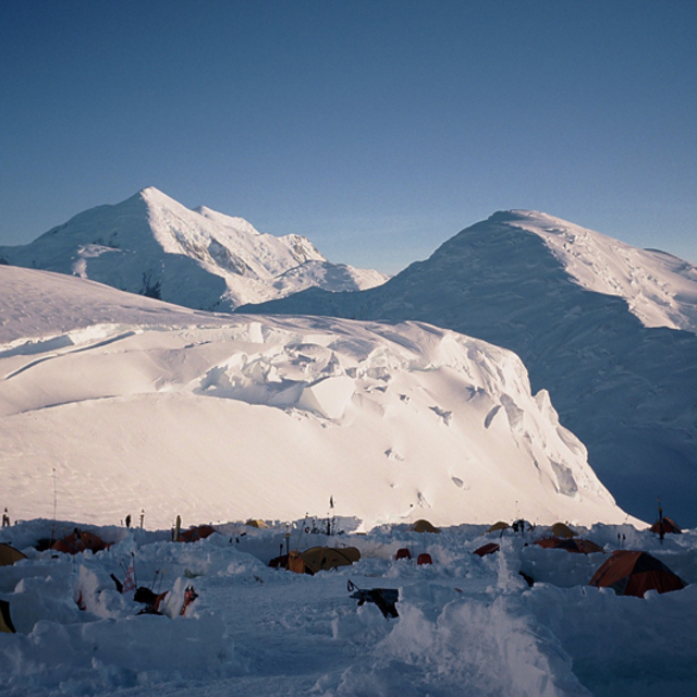 Ali Saeidi NeghabeKoohestaN, Alyeska Resort