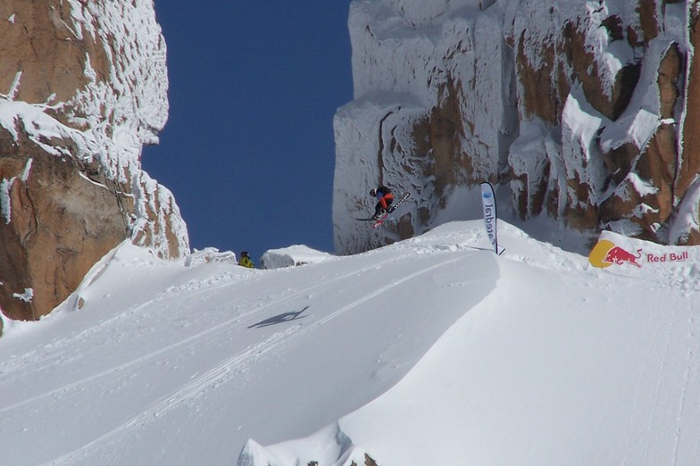 Red Bull Beyond The Line 2012 FreshTracks, Cerro Catedral