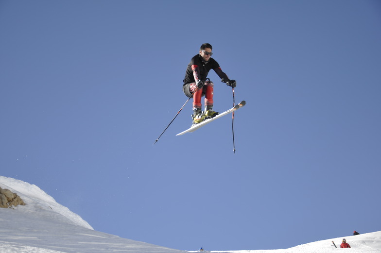 Ahmadreza, Pooladkaf Ski Resort