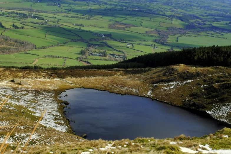 Lough Mohra,Knockanaffrin ridge,Comeragh mountains., Knockanaffrin (Comeragh Mts)