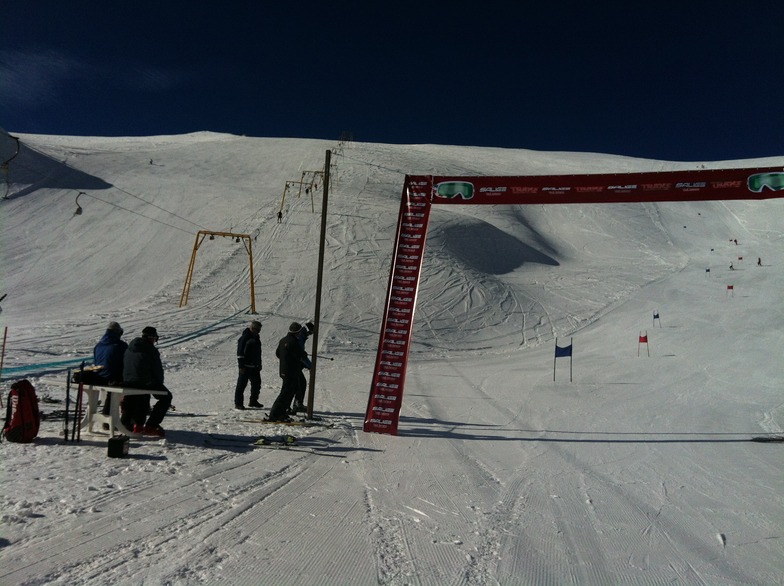 hamidreza zeraat pisheh, Pooladkaf Ski Resort