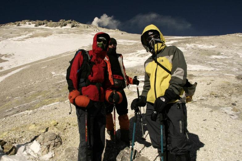 Ali   Saeidi   NeghabeKoohestaN, Mount Damavand