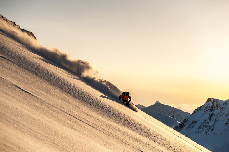 Into the Sunset, Last Frontier Heliskiing