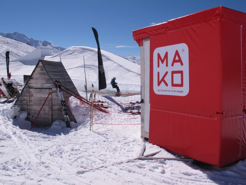 Mako à côté du River Slide, Les Arcs