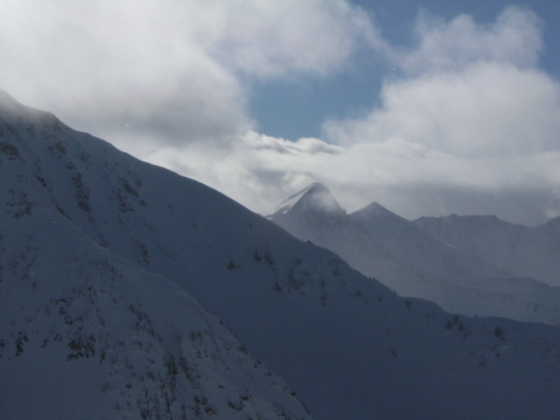 the hunt for first tracks, Snowbird