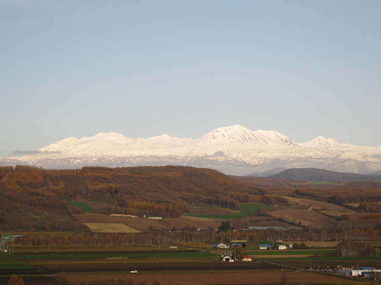 Asahidake and Ropway in distance from Biei