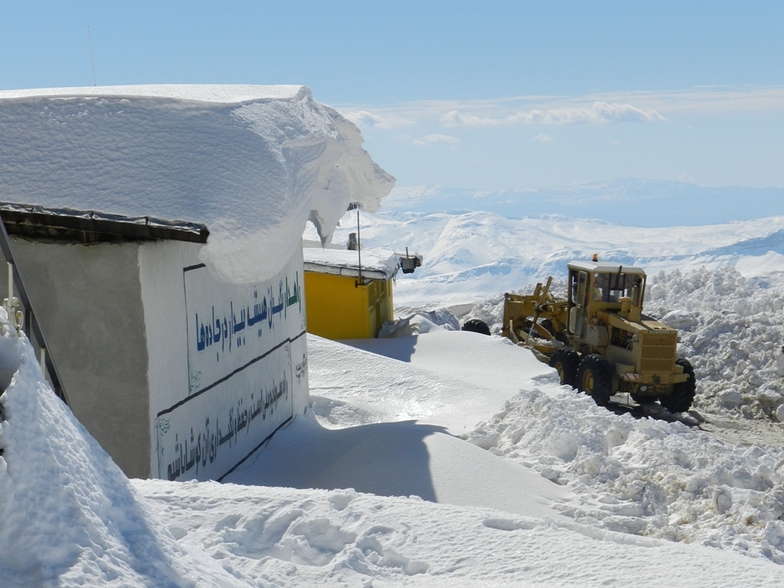 Sepidan, Pooladkaf Ski Resort