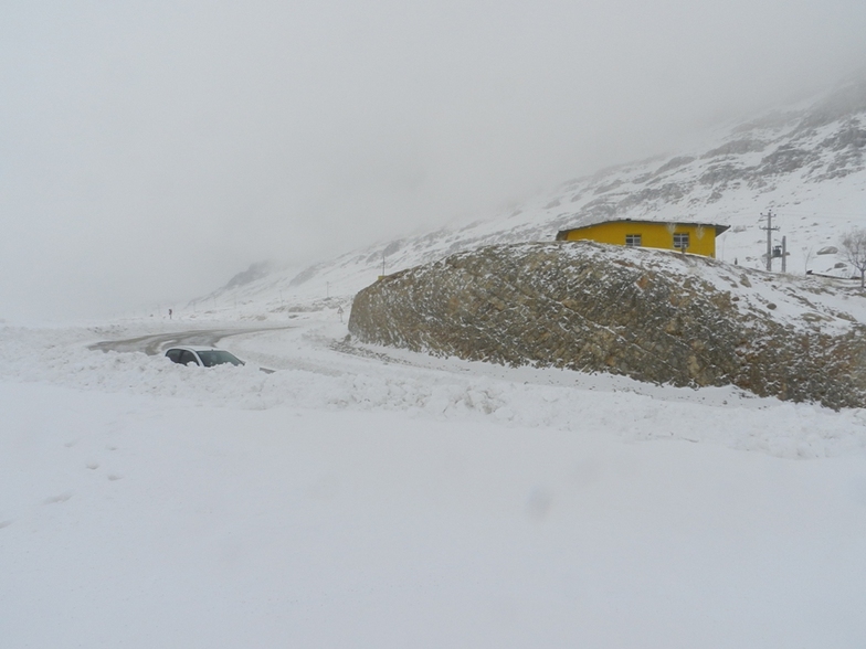 Sepidan, Pooladkaf Ski Resort