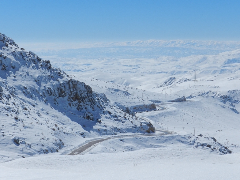 Sepidan, Pooladkaf Ski Resort