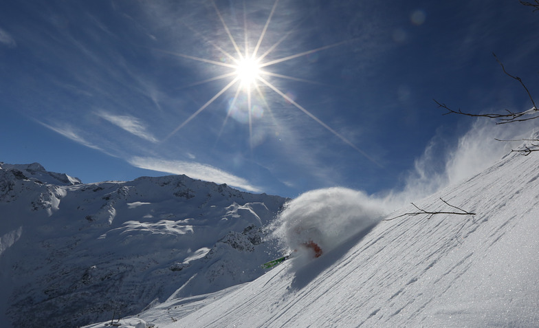 Huge fall in "Les 7 Laux" France