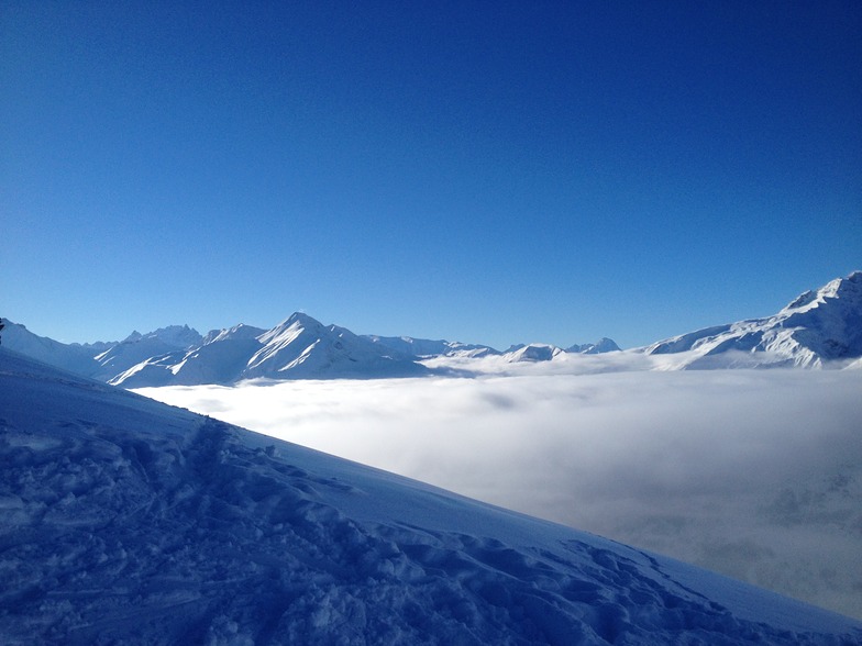 Low Cloud, Le Corbier (Les Sybelles)