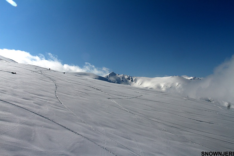 Sunny after the big snow, Brezovica