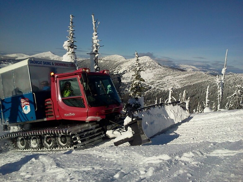 Cat skiing, Selkirk Powder