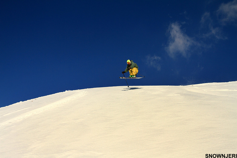 The Hover Man, Brezovica