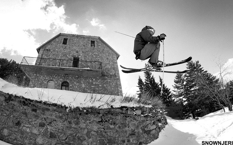 Air in Monochrome, Brezovica