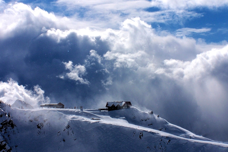 Lodge in the Clouds, Kicking Horse