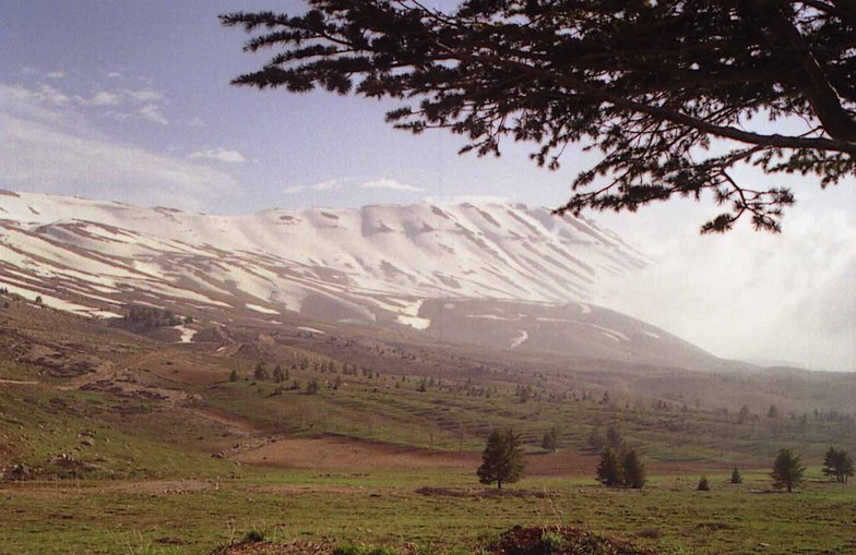 Qornet el sawda in spring, Mzaar Ski Resort