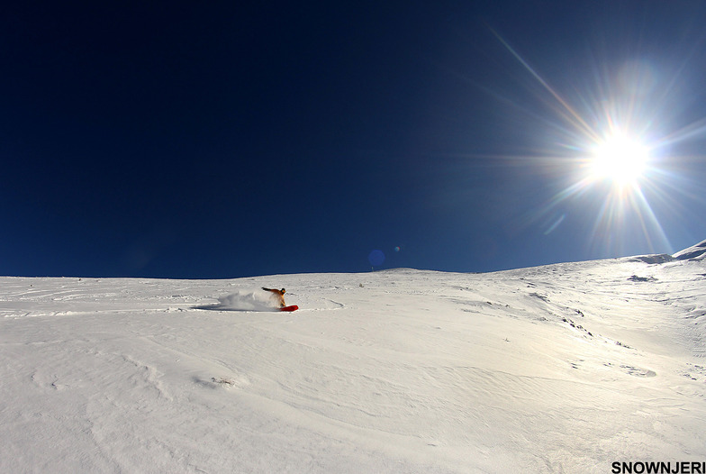 The snow surfer, Brezovica