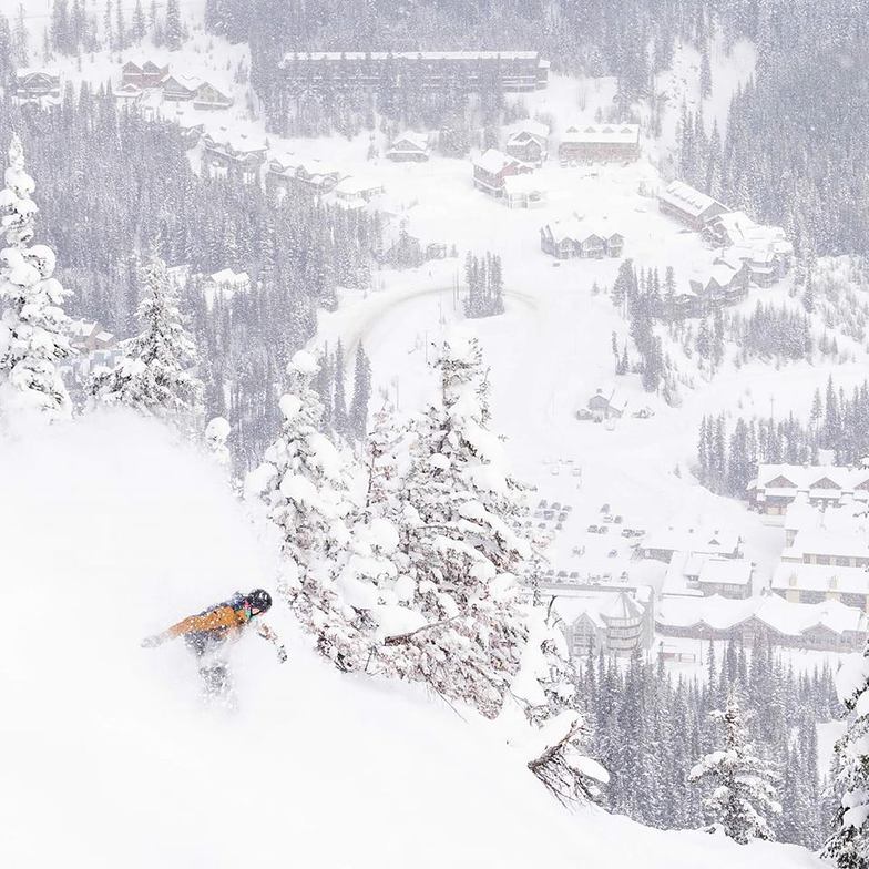 The snow is back in BC, Canada., Apex Resort