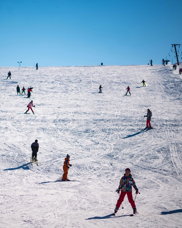 Skiing in Krushevo