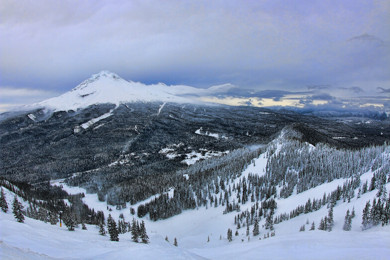 Upper Bowl, Mt Hood Ski Bowl