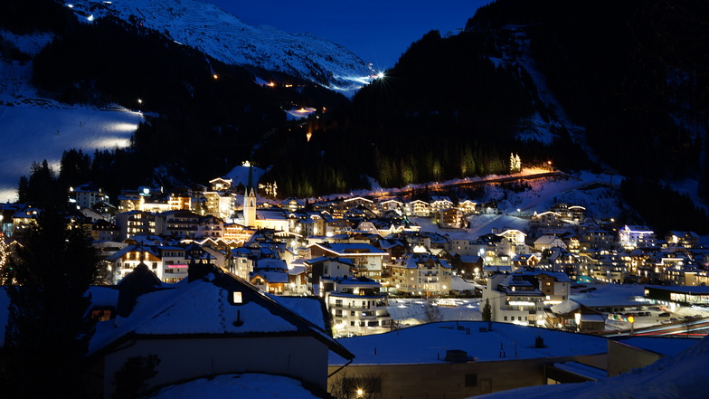 Ischgl by night