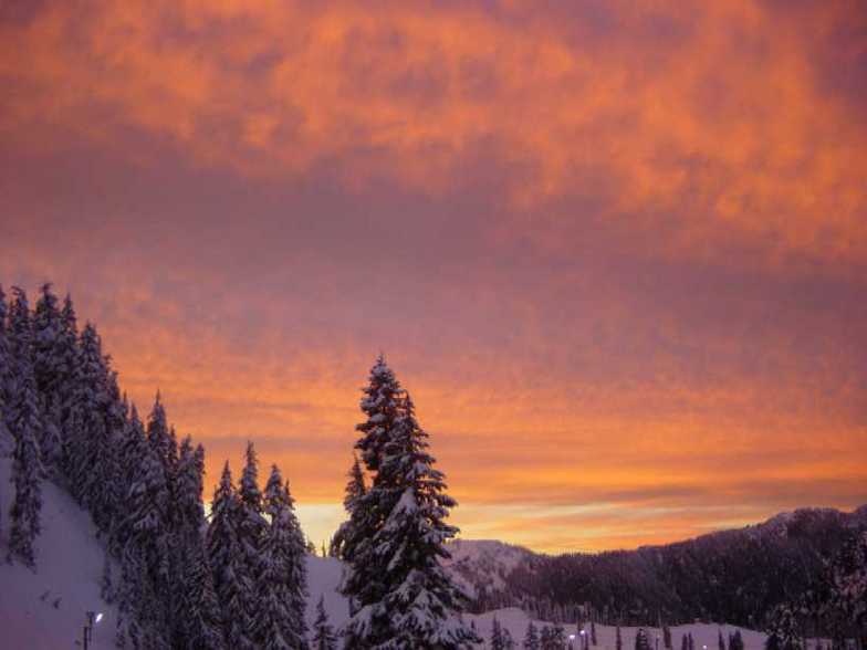 Hogsback Sunset, Stevens Pass