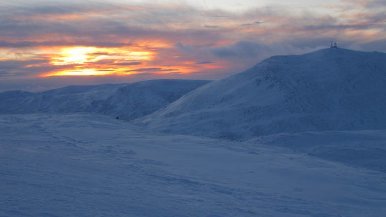 cairnwell looking south at dusk, Glenshee