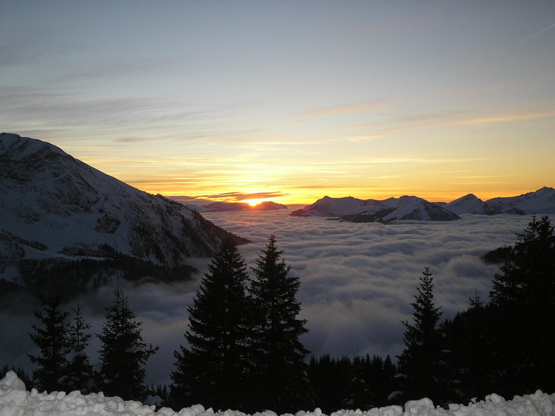 Sunset in the Portes du Soleil, Avoriaz