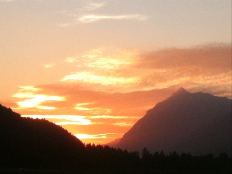 Sunset over Samoens