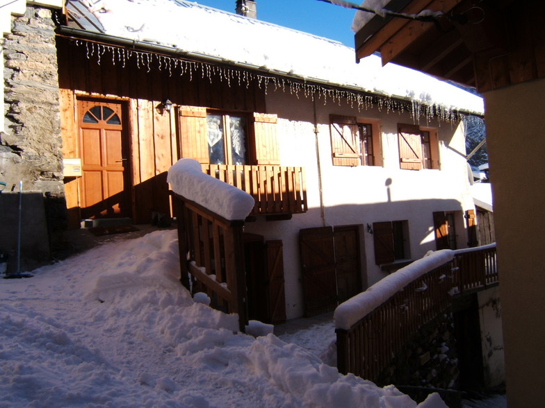 Peak Pursuits, Chalet Chardon Bleu, St Martin de Belleville