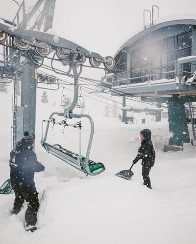 Over A Metre (40”) Of Snowfall in 24 Hours At Californian Ski Area