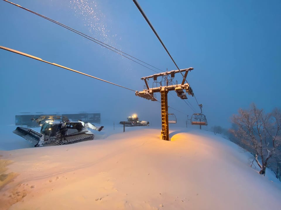 Japanese Ski Areas See 5m+ Bases After Huge Snowfalls