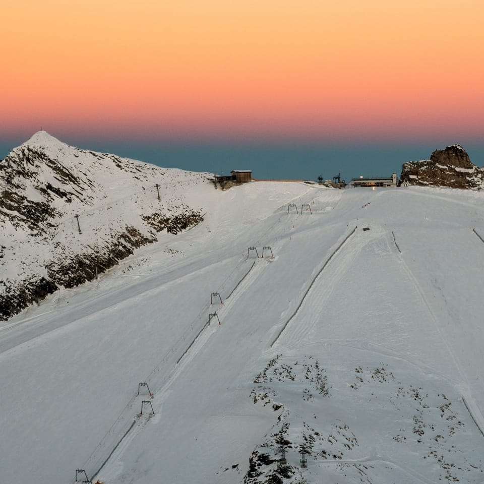 Les 2 Alpes Boasts Europe’s Deepest Snowpack as Season Nears End